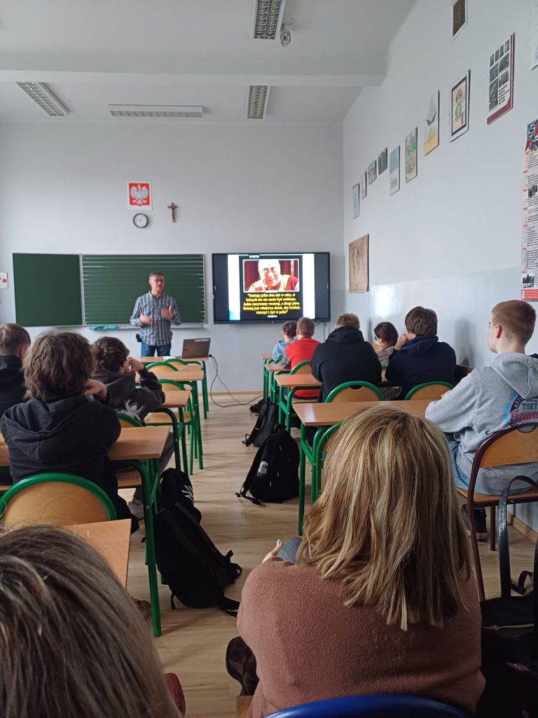 „PRZYSZŁOŚĆ ZALEŻY OD DZISIAJ” – ZAJĘCIA PROFILAKTYCZNE